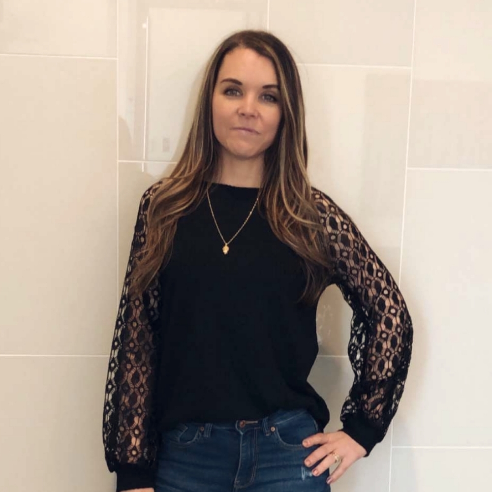 Meet your Posher, Laurie